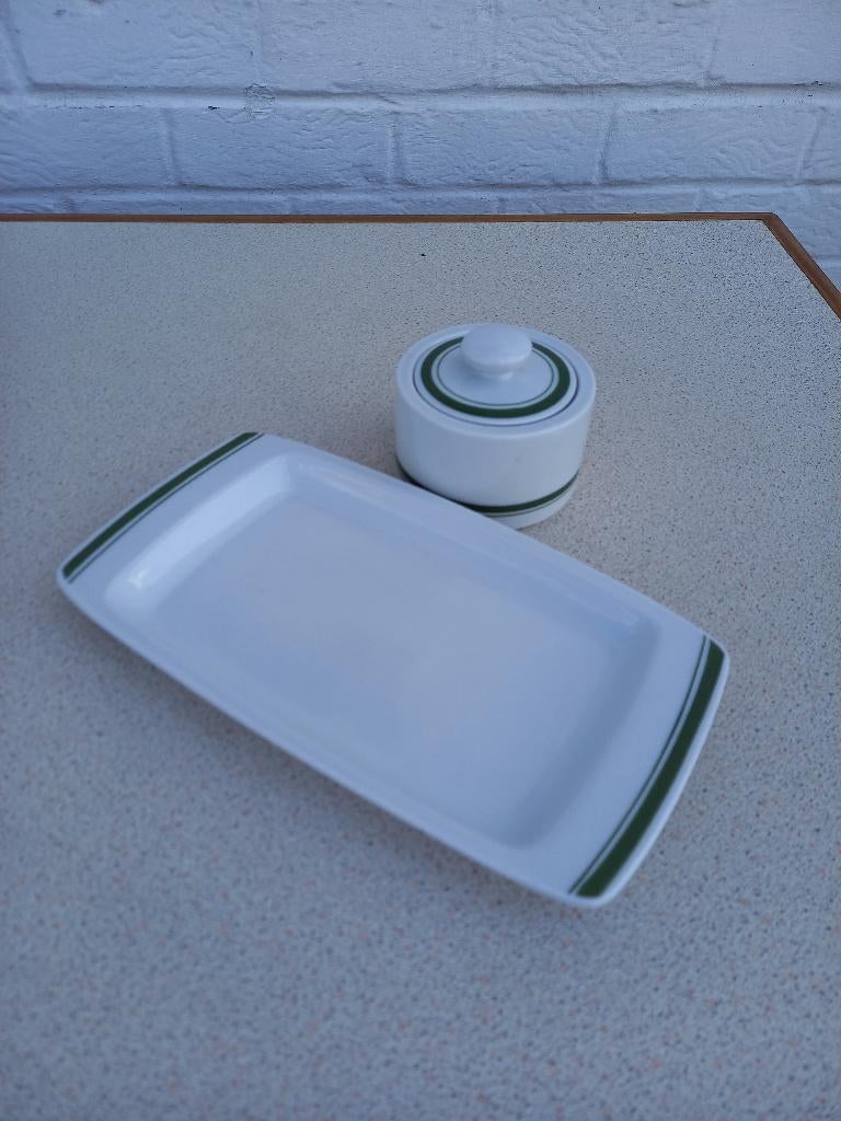 Plat de présentation et son sucrier Kahla, Maison & Meubles, Cuisine | Vaisselle, Comme neuf, Enlèvement, Autres styles, Récipient(s)