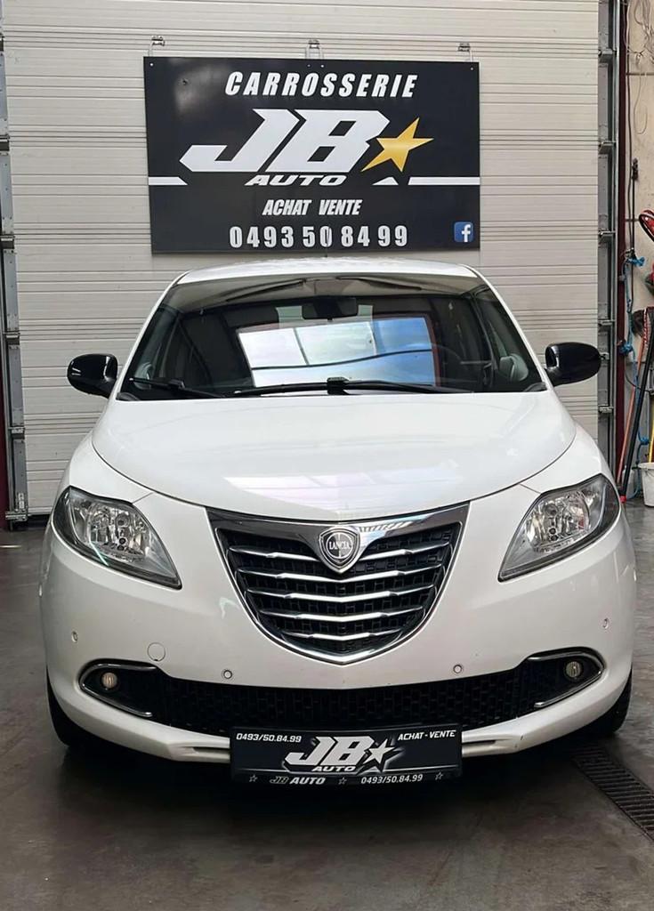 Lancia Ypsilon Ypsilon 1.2i Fire Evo II Gold (bj 2014), Auto's, Lancia, Gebruikt, 4 cilinders, Wit, 5 deurs