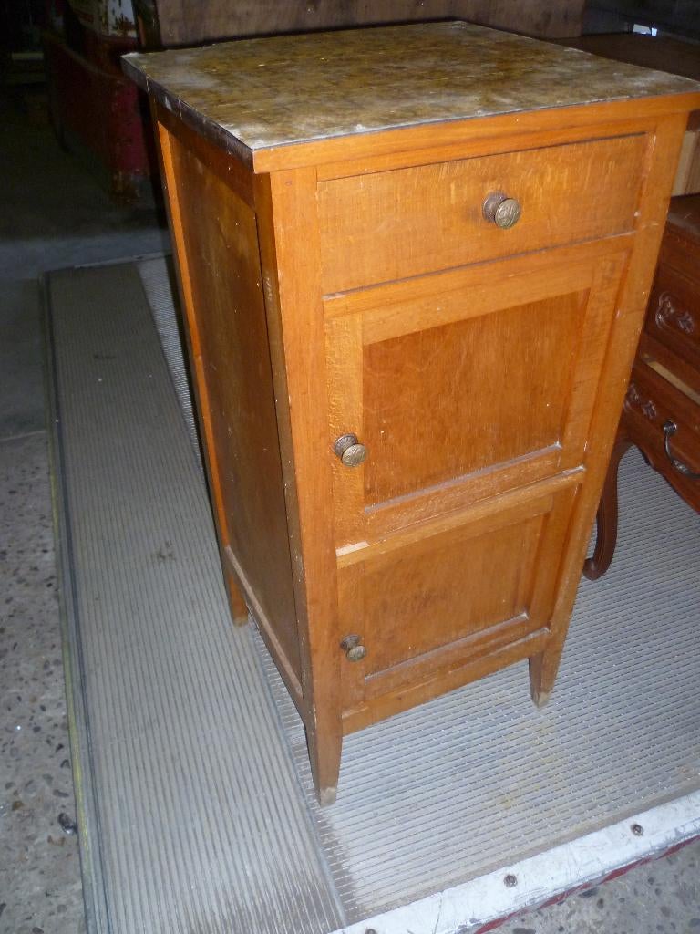 OUD SPECIAAL NACHTKASTJE, Ophalen