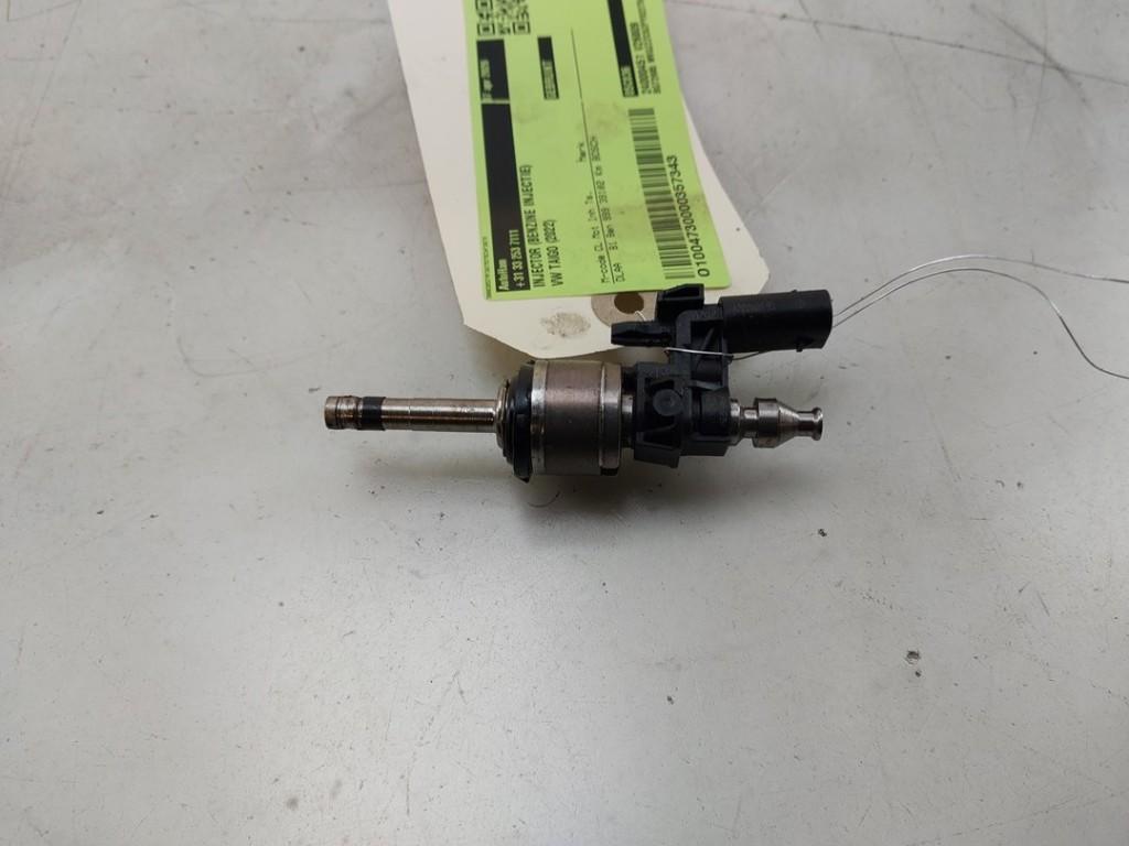 INJECTEUR Volkswagen Taigo (01-2021/03-2024) (|05C036|), Autos : Pièces & Accessoires, Robert Bosch AG, Volkswagen, Utilisé, Robert-Bosch-Allee 1
74232  Abstatt, DE