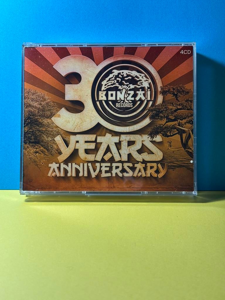 Bonzai records - 30 years anniversary / 4cd box, CD & DVD, Envoi