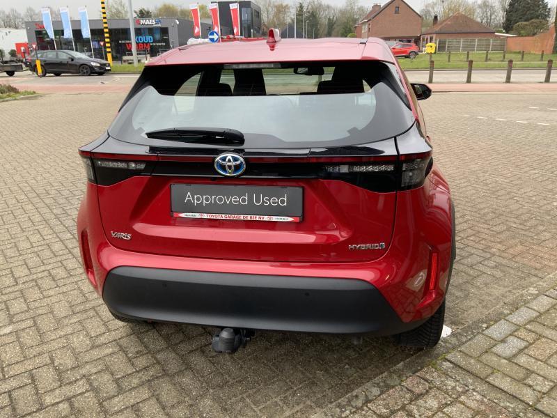 Toyota Yaris Cross Dynamic Plus+ comfort Pack, Autos, Toyota, Rouge, Achat, Autres carburants, 5 portes