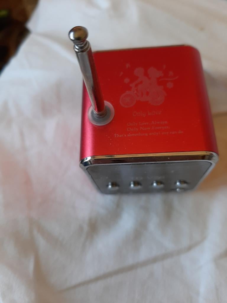 Mini radio, Verzenden