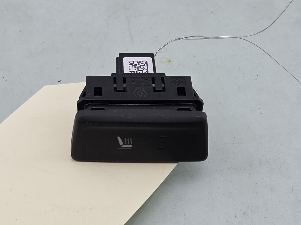 COMMUTATEUR SIEGE CHAUFFANT Renault Kadjar (RFEH), Renault, Utilisé, Peter-Huppertz-Straße 5
51063  Köln, DE, Dialog.deutschland@renault.de