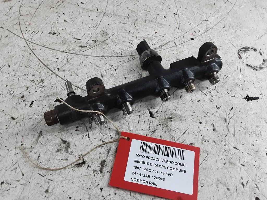 RAMPE D'INJECTION Toyota ProAce Shuttle (94675G01), Autos : Pièces & Accessoires, Systèmes à carburant, Toyota, Utilisé