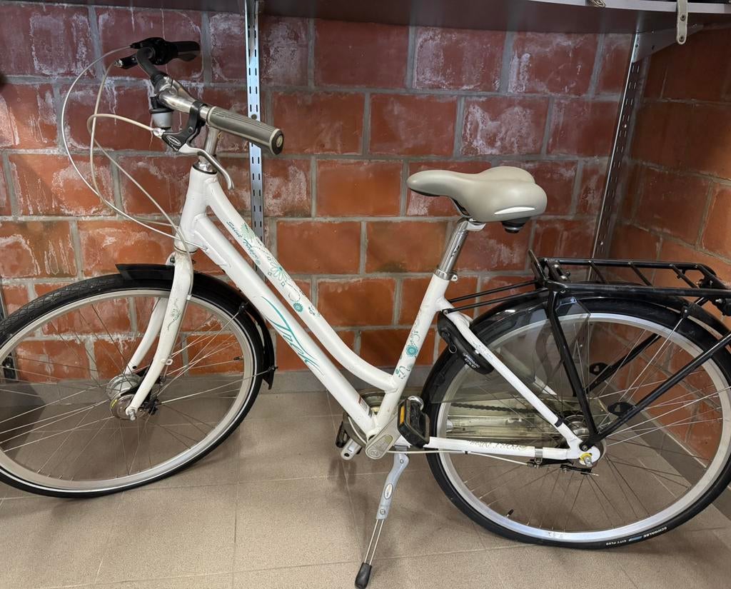 Damesfiets te koop, Fietsen en Brommers, Fietsen | Dames | Damesfietsen, Ophalen, Zo goed als nieuw, Overige merken