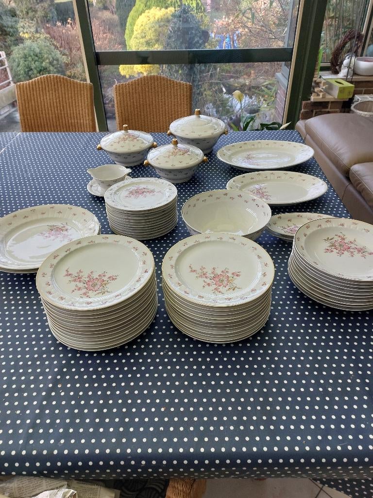 Service De Table De Limoges Théodore Haviland, Enlèvement