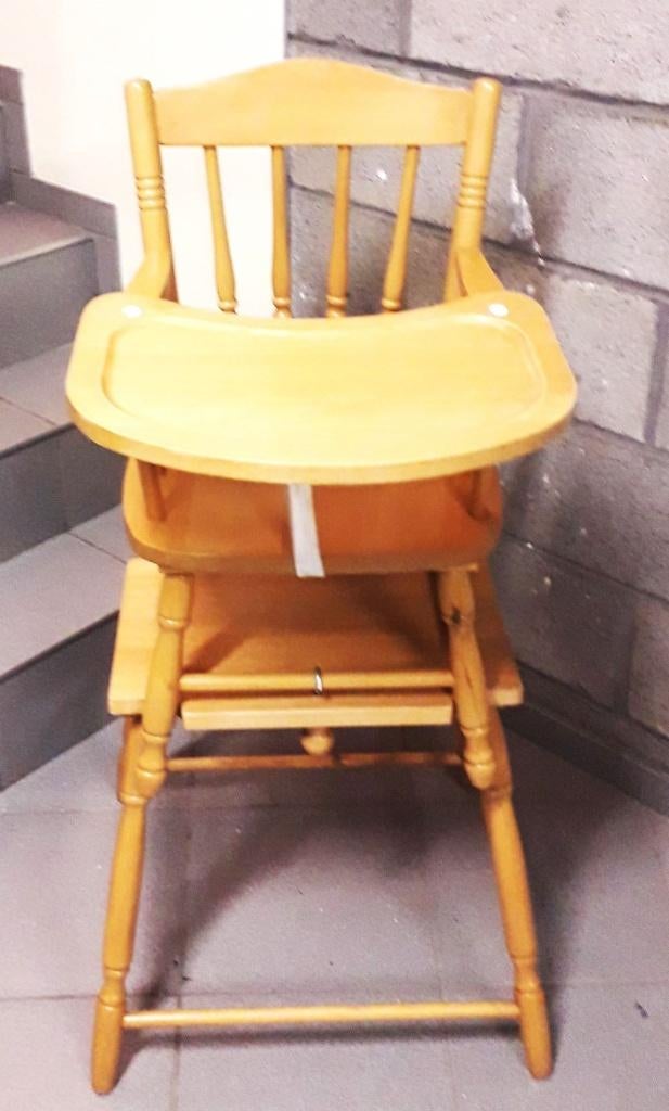 lot 2 Chaises hautes, 1 en bois transformable +  1 IKEA, Enlèvement, Comme neuf, Chaise(s)