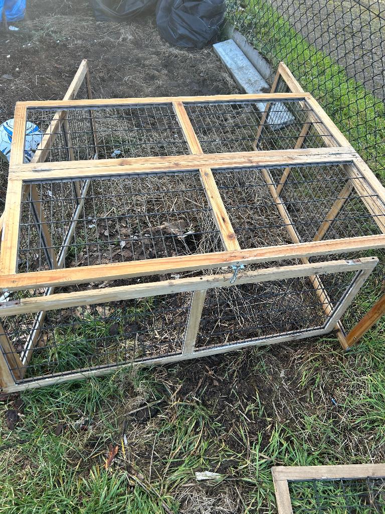 Konijnenren voor in de zomer buiten, Dieren en Toebehoren, Kooi, Gebruikt, Konijn, 75 tot 110 cm