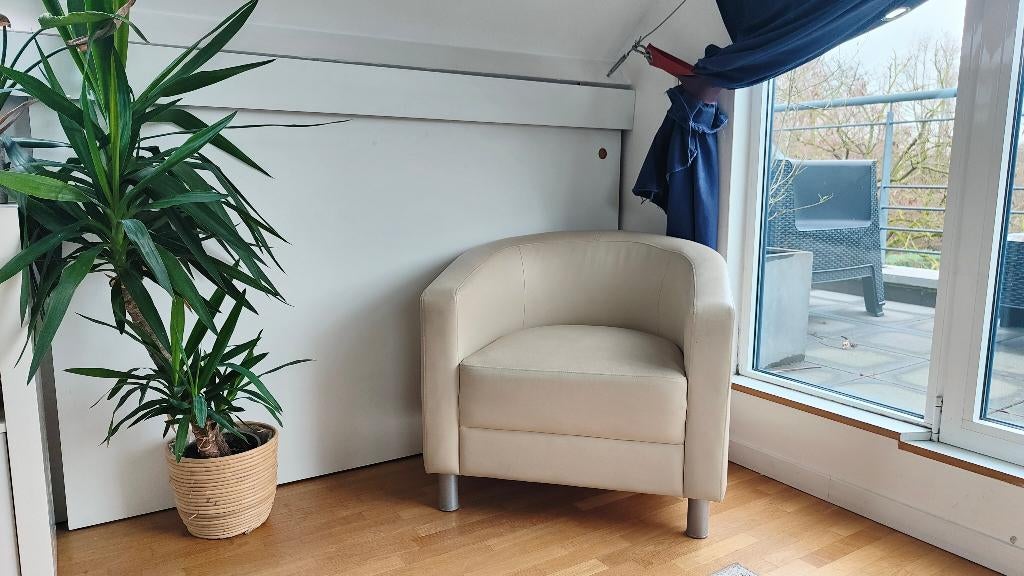 fauteuil club / fauteuil cabriolet, Maison & Meubles, Fauteuils, Utilisé, Cuir, Enlèvement ou Envoi