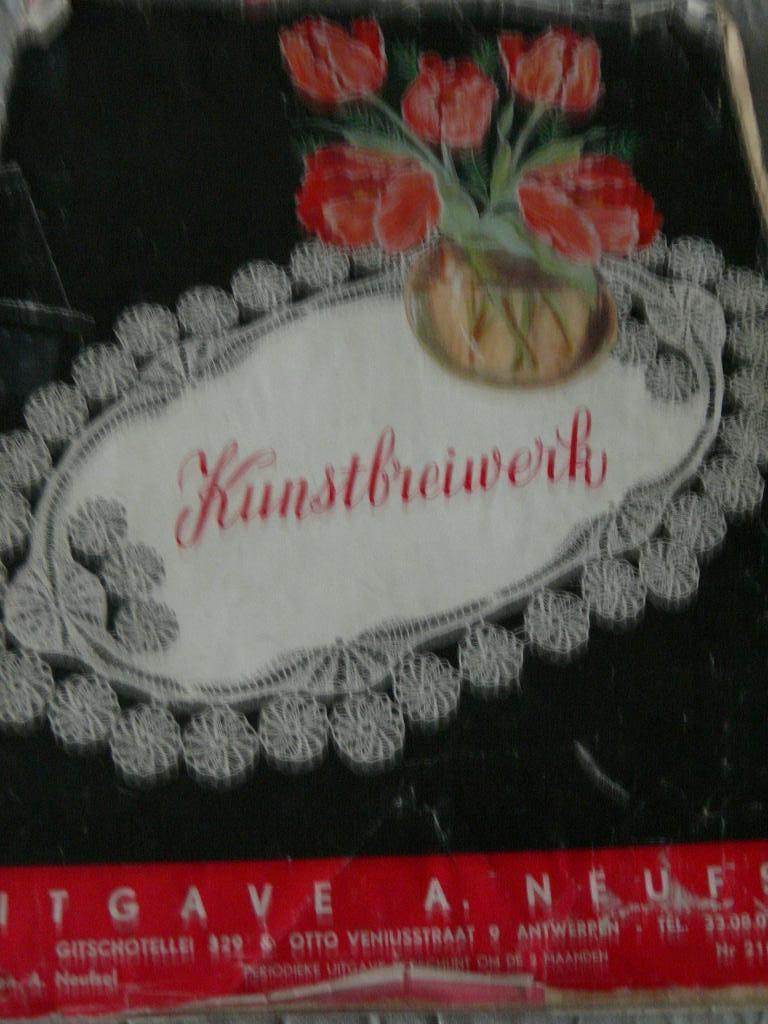 2 oude tijdschriften met  patronen kunstbreiwerk en haken, Hobby en Vrije tijd, Breien en Haken, Gebruikt, Breien of Haken, Patroon of Boek