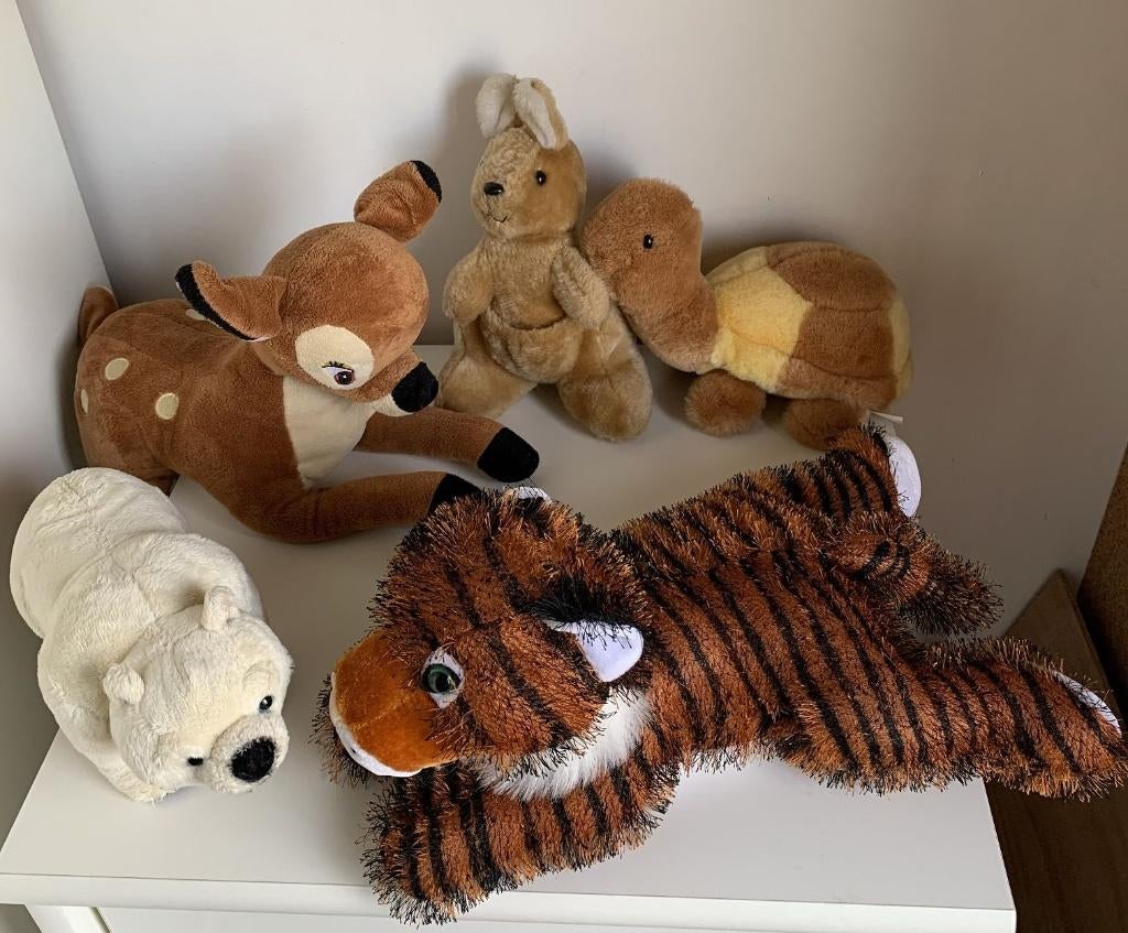 knuffels: Nijntje, panda, leeuw, aap, beertjes, bambi ..., Ophalen of Verzenden, Nieuw, Beer