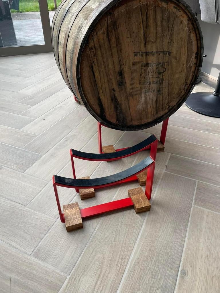 Staanders voor houten (Duvel)vat, Ophalen of Verzenden, Zo goed als nieuw