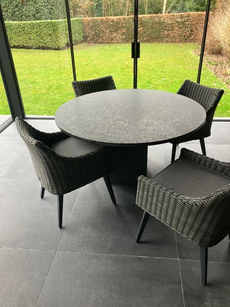 RONDE MARMEREN TAFEL MET STOELEN, Huis en Inrichting, Tafels | Eettafels, Ophalen, Overige materialen, MODERN, Rond