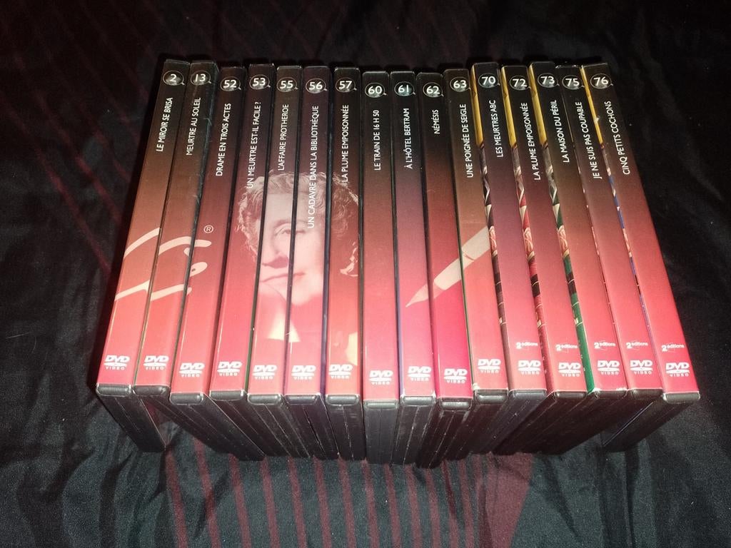 A vendre lot de 16 DVD de la collection Aghata Christie, CD & DVD, DVD | TV & Séries télévisées, Comme neuf, Drame, À partir de 9 ans