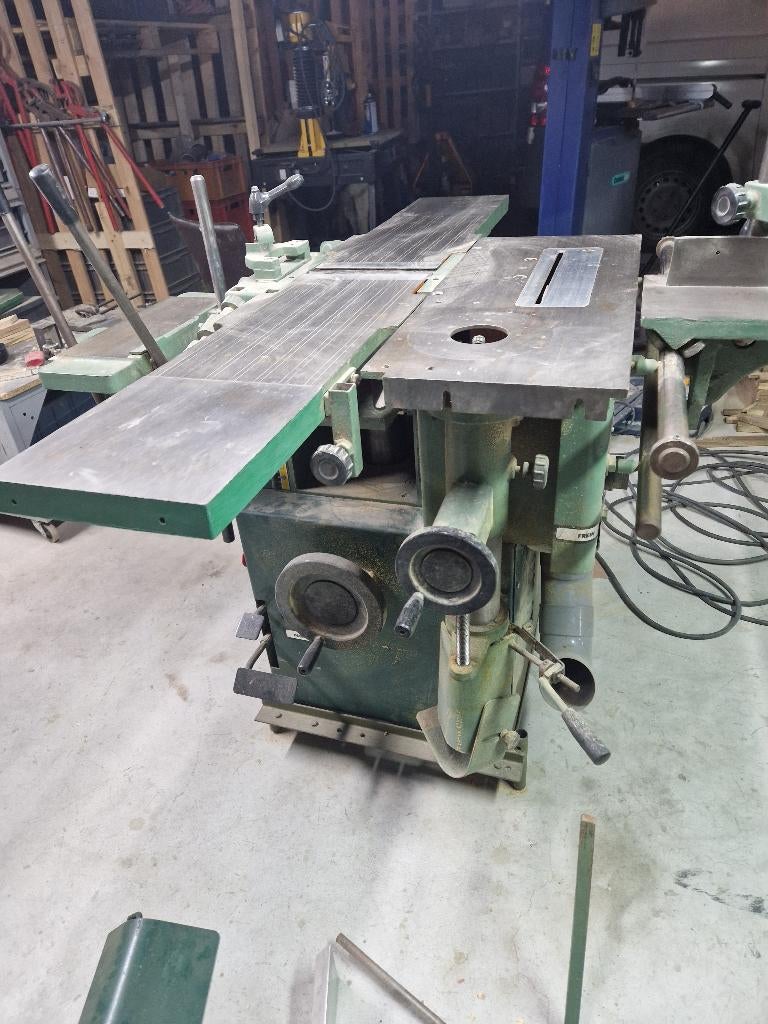 COMBINEE A BOIS  MECANILS TRIPHASE, Articles professionnels, Machines & Construction | Travail du bois, Enlèvement