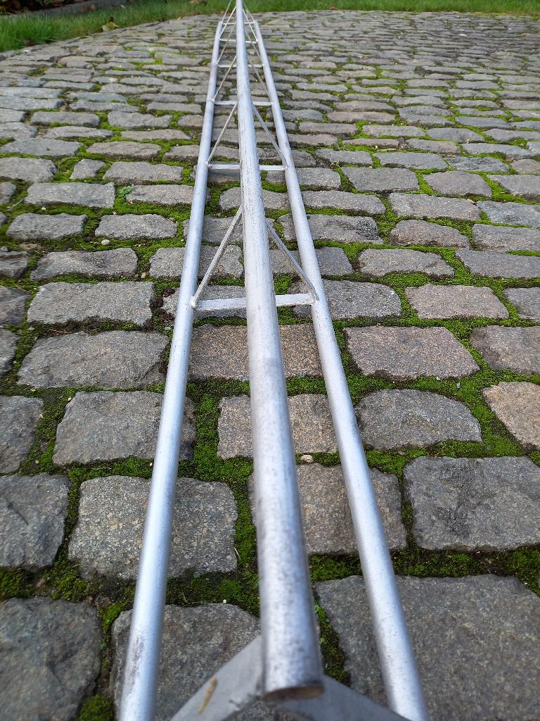 Truss - licht en laser, Enlèvement, Utilisé