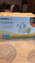 Medela afkolftoestel nieuwstaat borstkolf, Ophalen of Verzenden, Zo goed als nieuw, Borstkolf