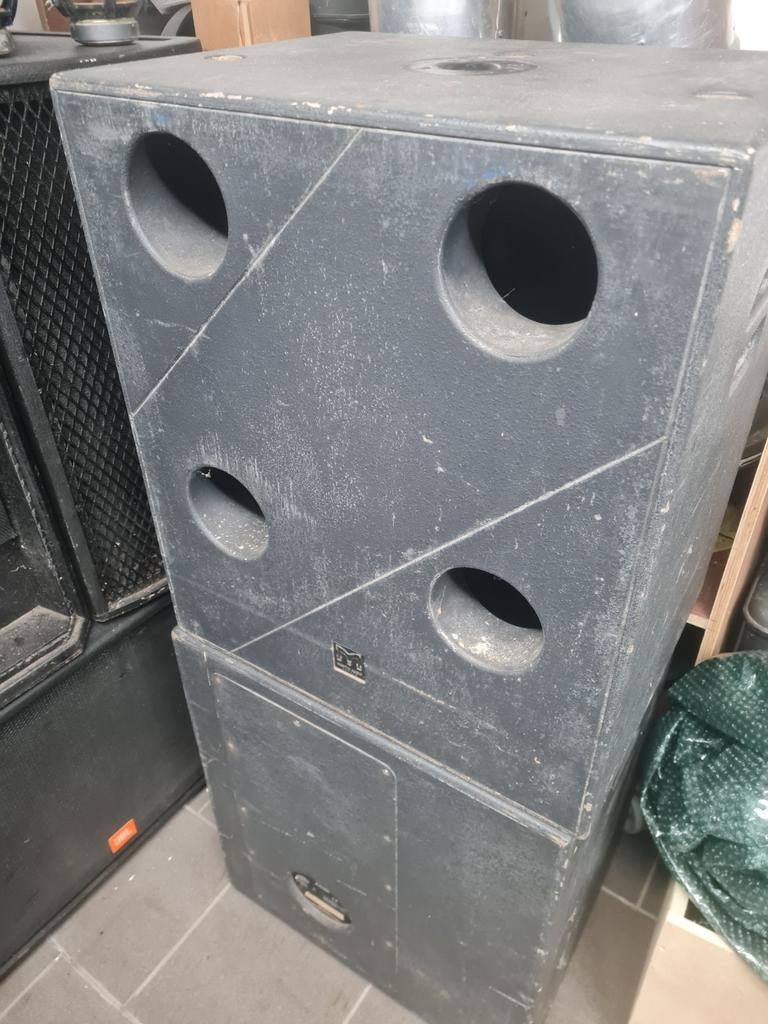 SUB Martin Audio ICS 300 Lavoce 600w rms, TV, Hi-fi & Vidéo, Enceintes, Enlèvement