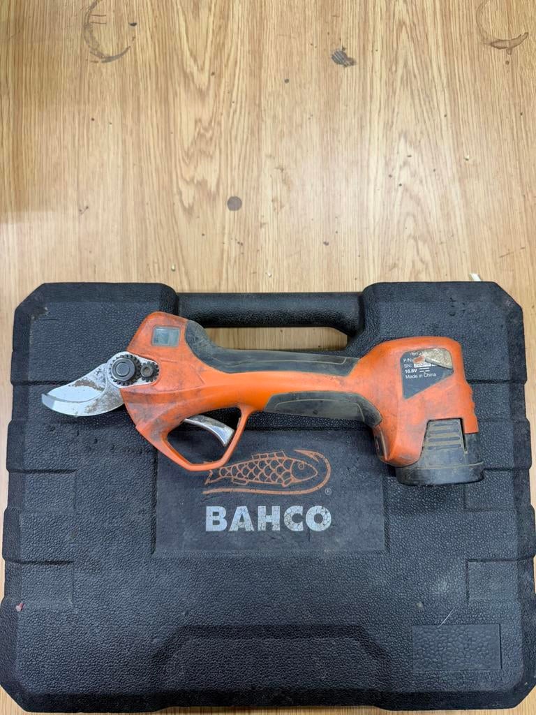 Bahco elektrische snoeischaar, Tuin en Terras, Snoeischaren, Ophalen, Gebruikt, 30 t/m 39 mm