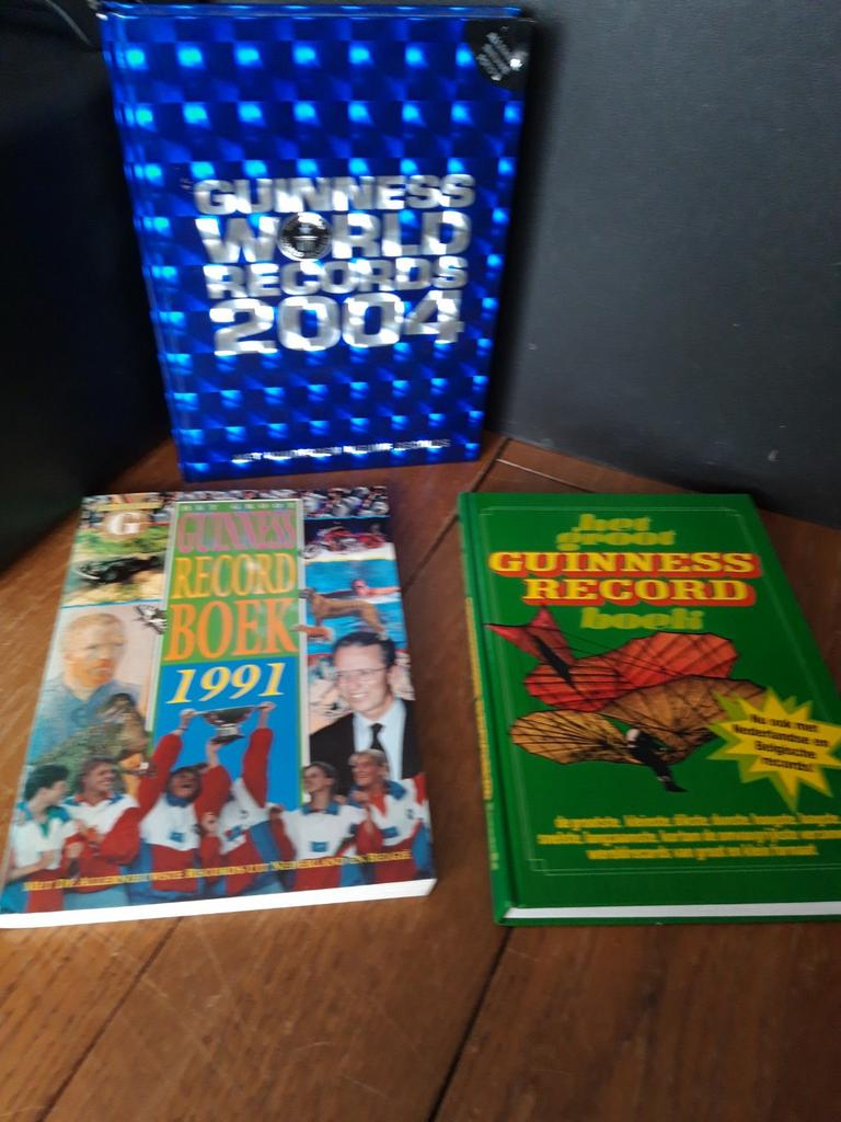 Livres des records Guinness, Enlèvement ou Envoi, Comme neuf