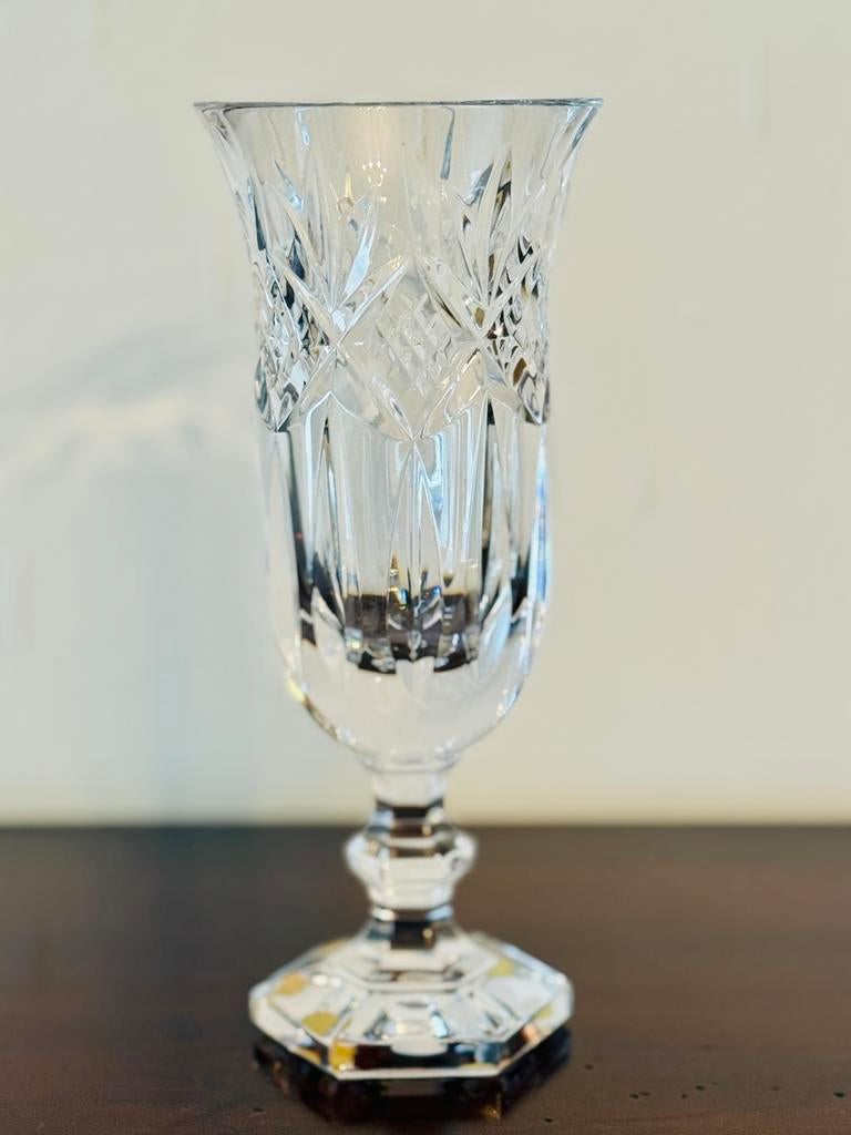 Vase en cristal de Sèvres, Antiquités & Art, Antiquités | Verre & Cristal, Enlèvement ou Envoi