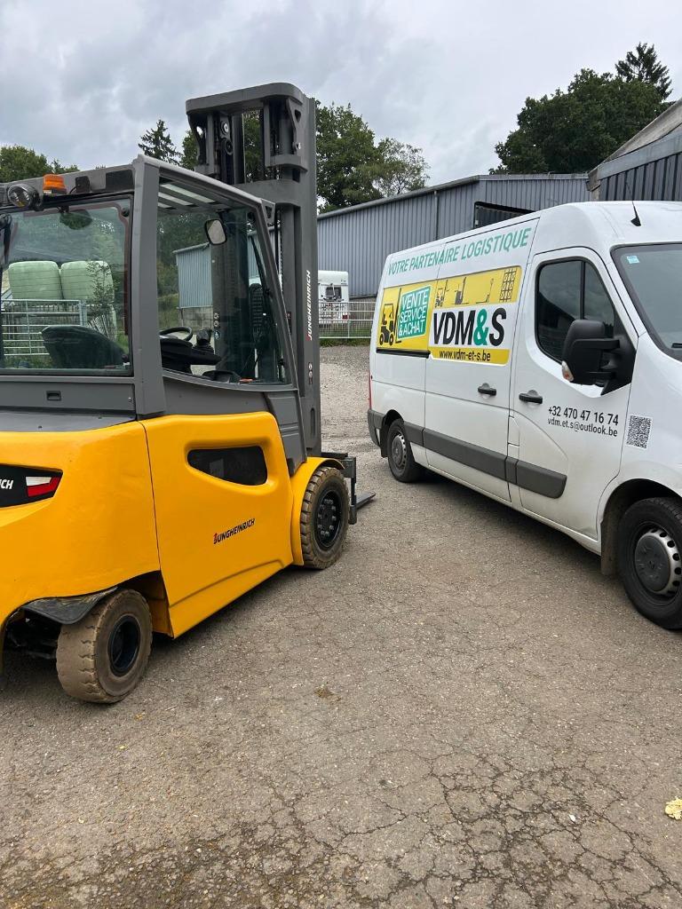 VDM&S Chariot électrique 540K 4 tonne levée 7M parfait état, Articles professionnels, Enlèvement ou Envoi