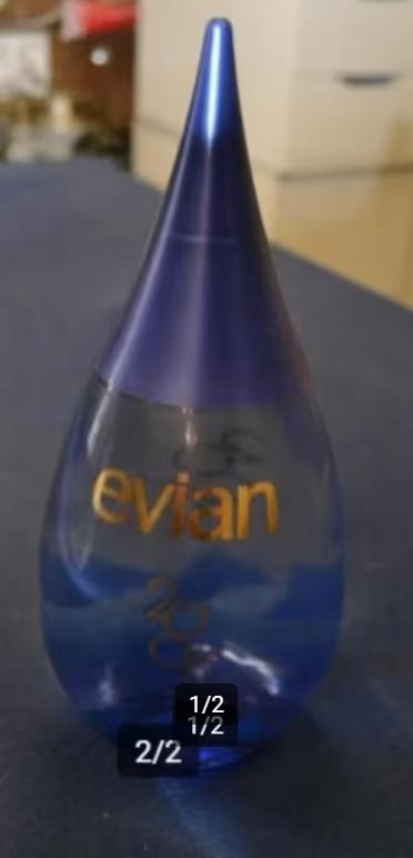 EVIAN COLLECTOR FLES WATER 2002, Collections, Enlèvement ou Envoi, Comme neuf, Autres types