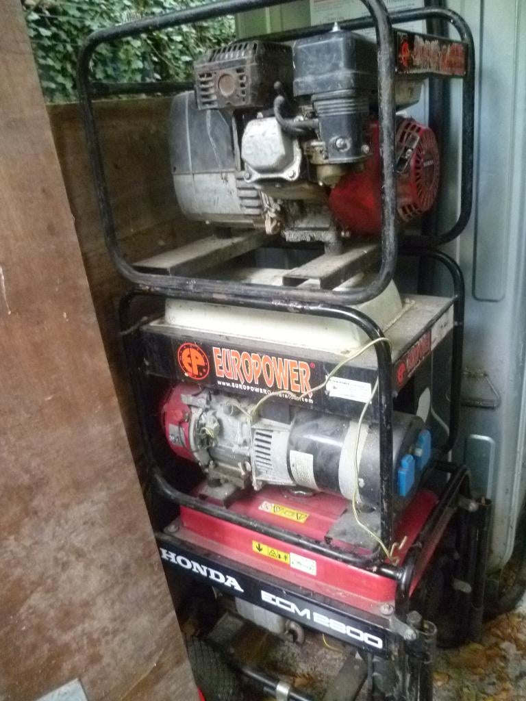 Honda generator ECM 2800, Bricolage & Construction, Générateurs, Enlèvement, Utilisé