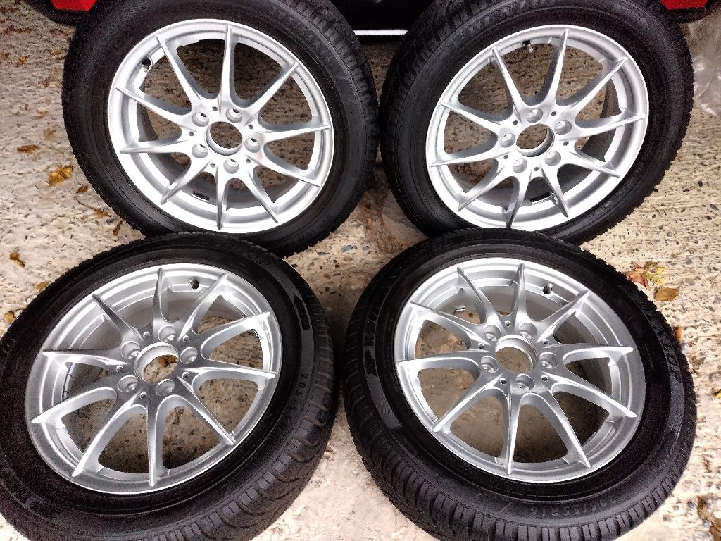 Jantes Mercedes Neuves montage hiver, Neuf, Pneus hiver, 16 pouces, Véhicule de tourisme