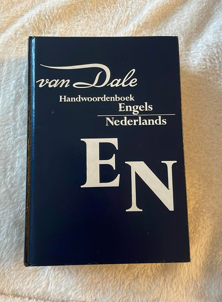 Van Dale woordenboeken, Livres, Dictionnaires, Enlèvement ou Envoi, Utilisé, Van Dale, Autres langues