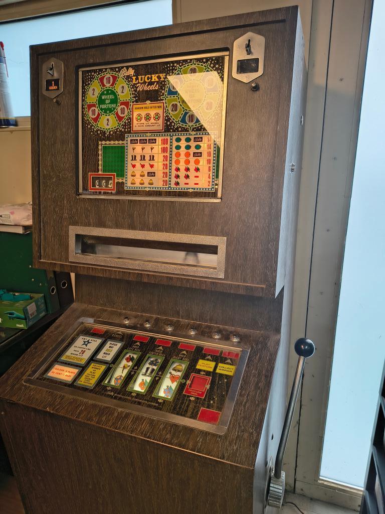 jackpot, Collections, Euro, Enlèvement, Utilisé, Avec clés