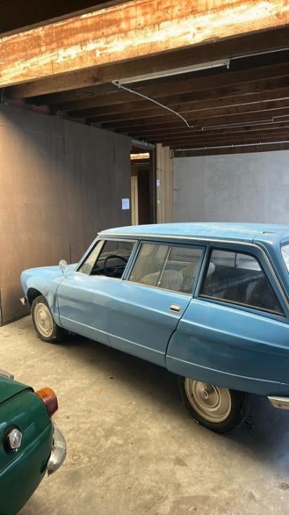 Cherche tôlier pour souder un plancher d'une citroën ami  8, Auto's, Oldtimers, Citroën, Berline, Particulier, Te koop