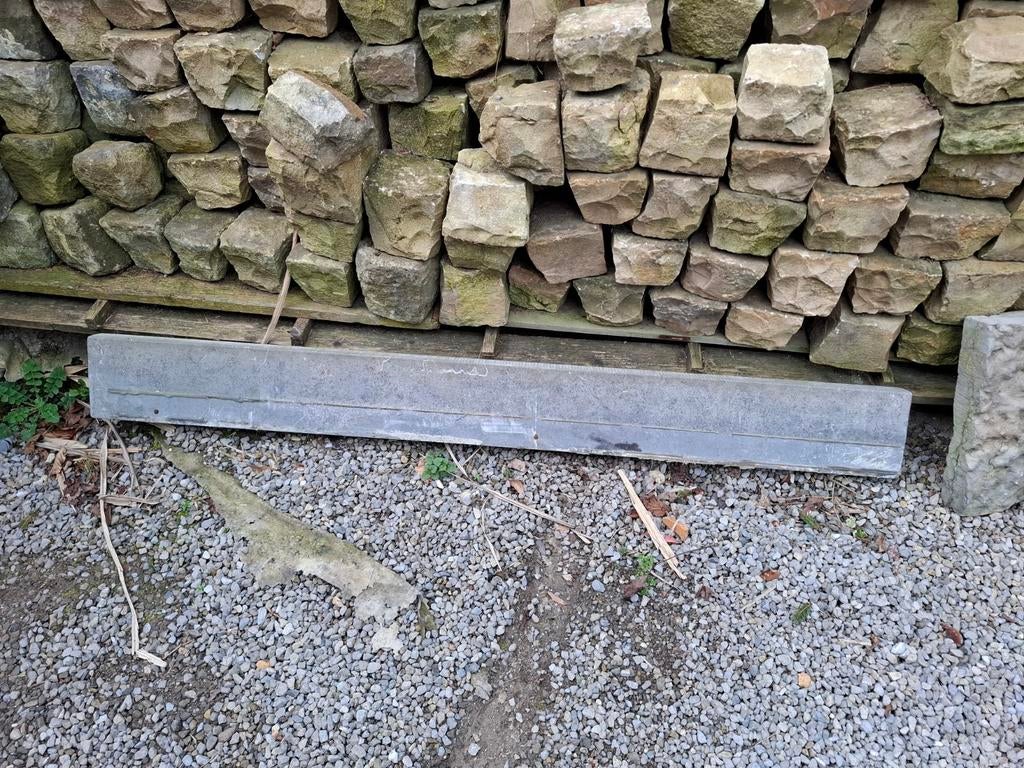 Seuil en pierre bleue 1m70 x 18 cm x 5 cm, Utilisé, Autres types, Moins de 5 m², Enlèvement