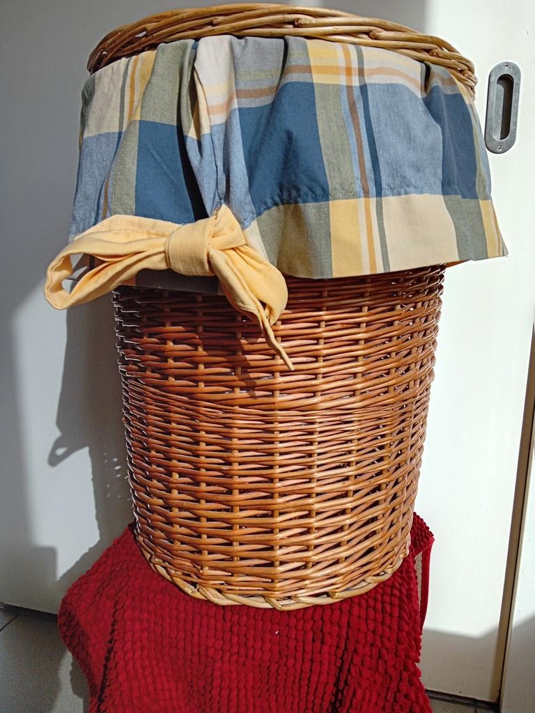 Rieten wasmand.nieuw., Ophalen, Mand, Rond, Nieuw