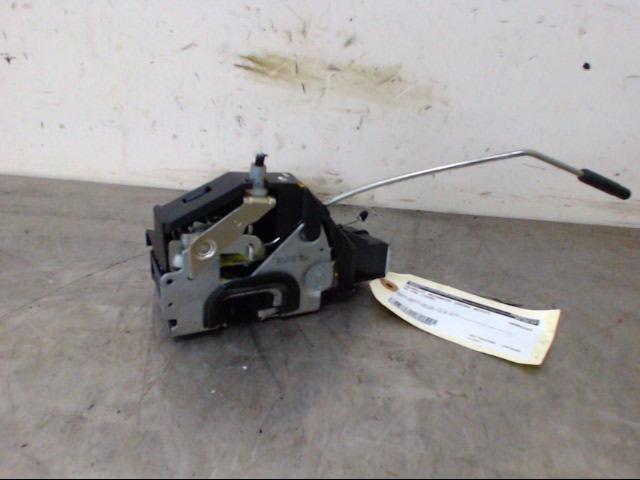 SERRURE DE PORTE RODS AVANT DROIT Volkswagen Fox (5Z), Autos : Pièces & Accessoires, Autres pièces automobiles, Volkswagen, Utilisé