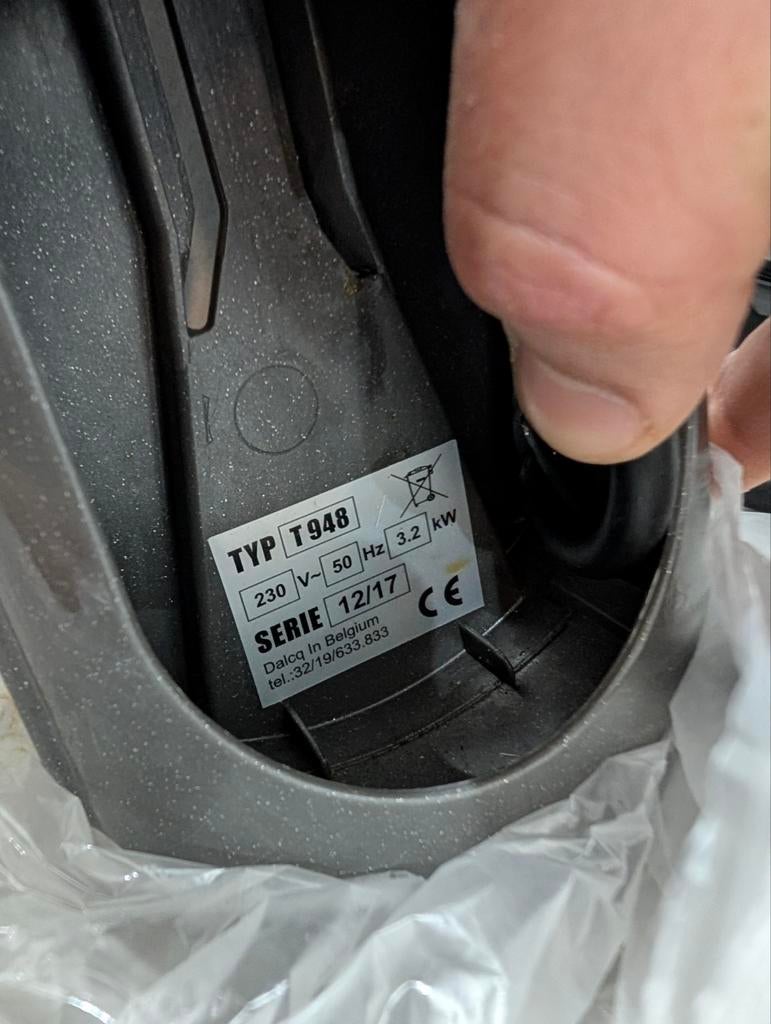 FRIFRI T948 Friteuse Te koop, 2 tot 3 liter, Ophalen, Gebruikt, Uitneembare binnenpan