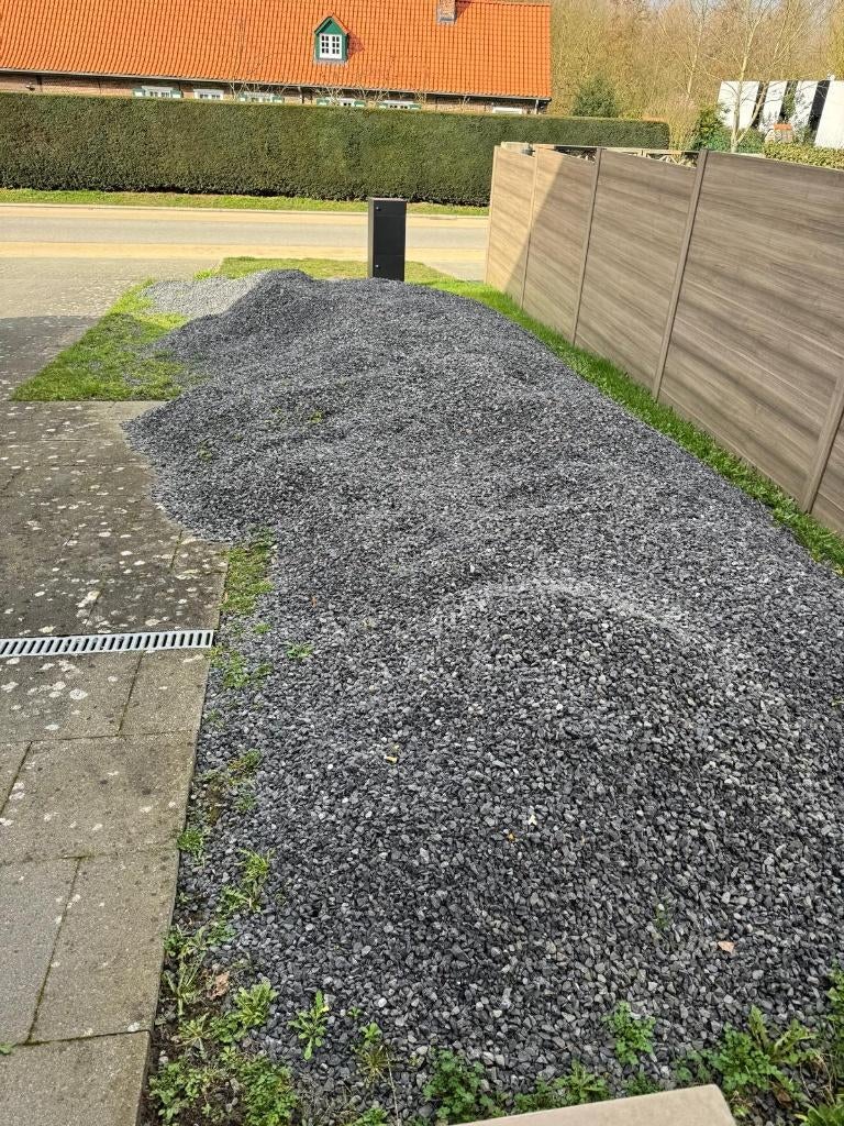 Grijze steengruis (split) te koop, Ophalen, Gebruikt, Grijs, Split