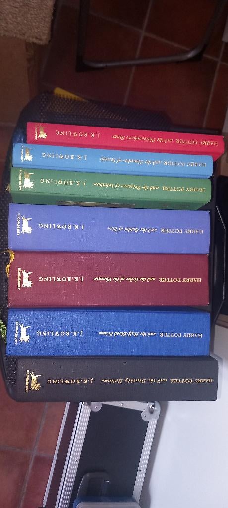 Volledige Bloomsbury set Harry Potter (boek 1 t/m 7), Verzamelen, Harry Potter, Ophalen, Zo goed als nieuw, Boek of Poster