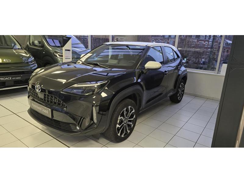 Toyota Yaris Cross Dynamic Plus Bi-Tone, Automaat, Euro 6, Zwart, 1490 cc