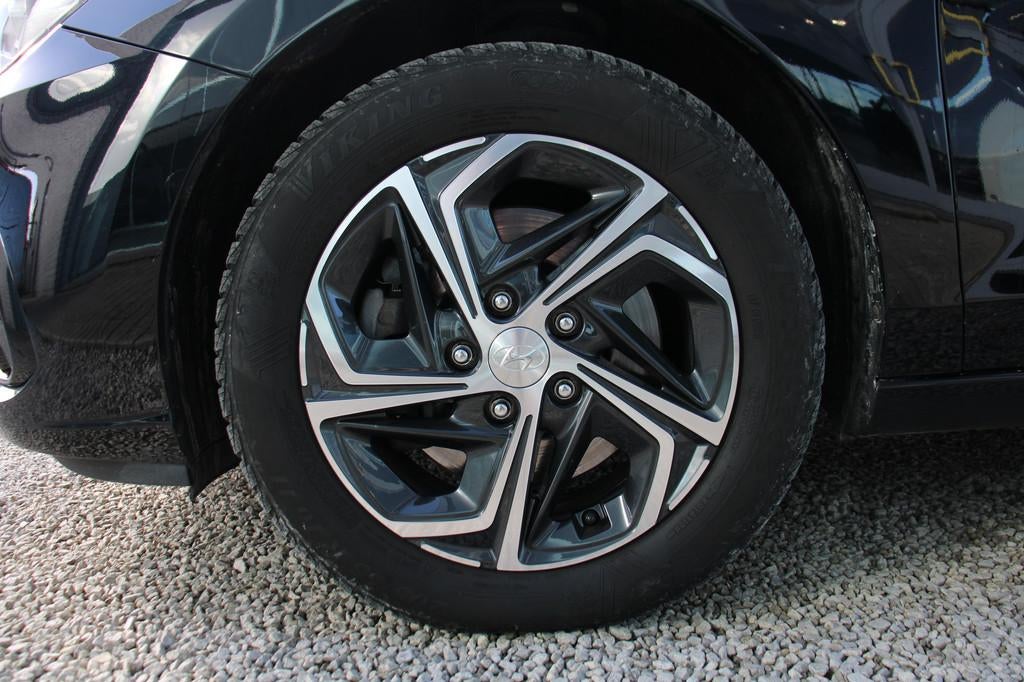 Hyundai i30 Wagon 1.5T-GDi TECHNO MHEV Automaat 160 PK *CAM*, Auto's, Stof, Gebruikt, Zwart, Bedrijf