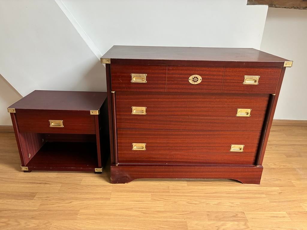 Deux jolis meubles bateaux solides et de très bonne qualité, Maison & Meubles, Armoires | Commodes, Enlèvement
