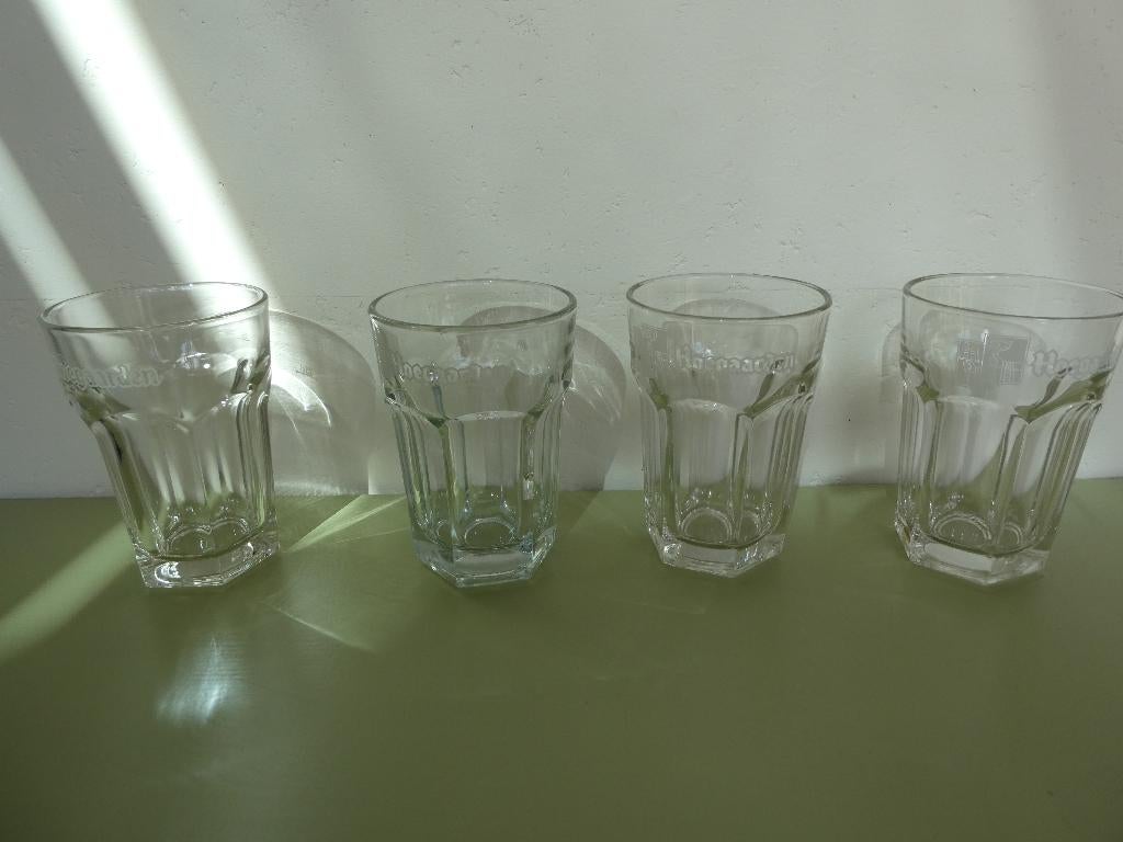 Vier witte Hoegaarden bierglazen, Verzamelen, Ophalen of Verzenden, Nieuw, Bierglas