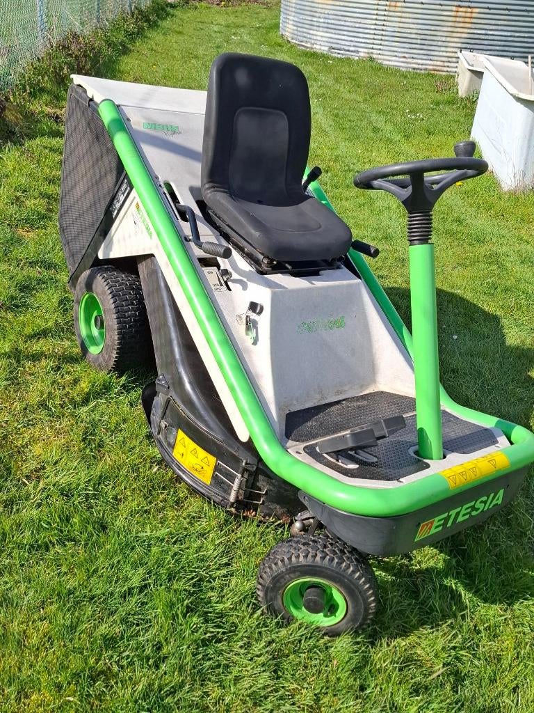 ETESIA MBHE zitmaaier, Jardin & Terrasse, Tondeuses autoportées, Etesia, Moins de 90 cm, Comme neuf, Enlèvement