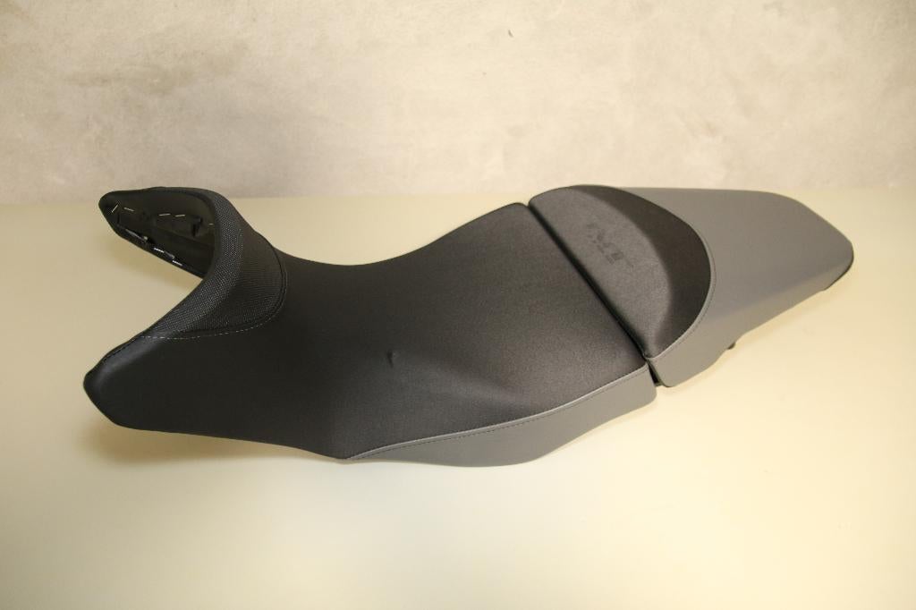 Zadel Honda NT1100 2024 + voetsteunen, Ophalen, Nieuw