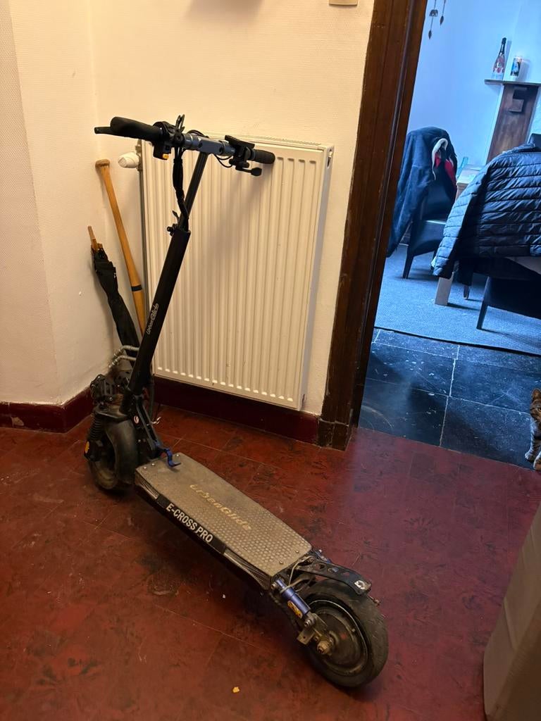 A vendre trotinette tout terrain, Vélos & Vélomoteurs, Enlèvement ou Envoi, Comme neuf