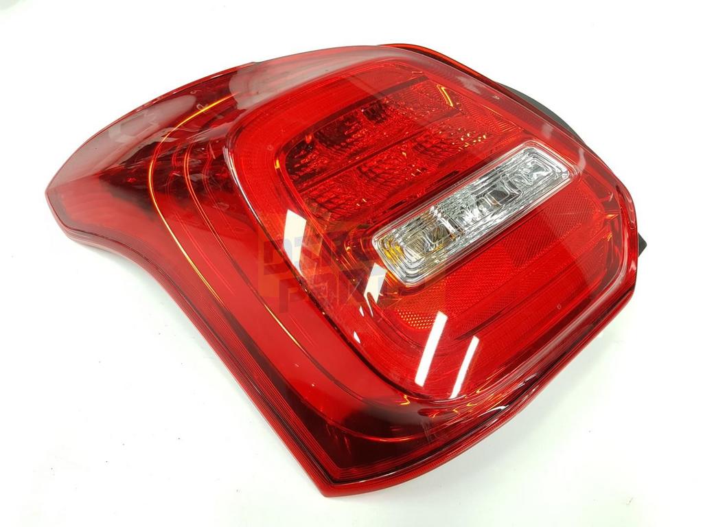 Suzuki Swift (5/20-) Smart Hybrid LED achterlicht Links Orig, -, Verzenden, -, Nieuw