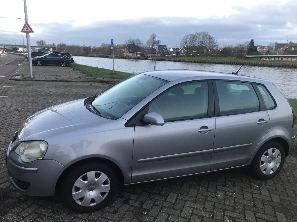 Volkswagen polo, Auto's, Volkswagen, Stof, Particulier, Euro 4, Zilver of Grijs
