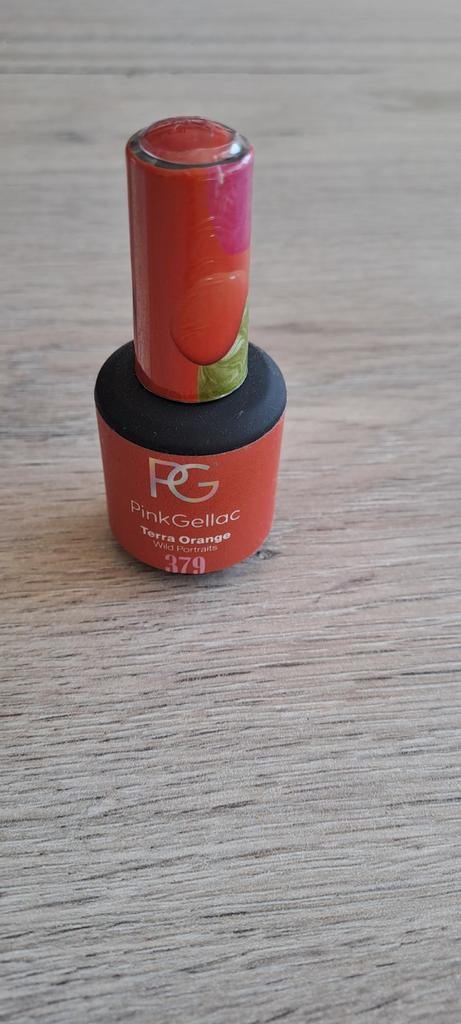 Pink Gellac Terra Orange nr. 379, Enlèvement