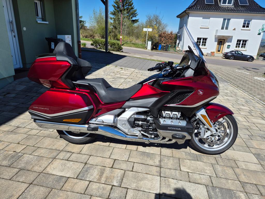 HONDA GOLDWING DCT 1800, Motos, Tourisme, Occasion, Plus de 35 kW, Particulier